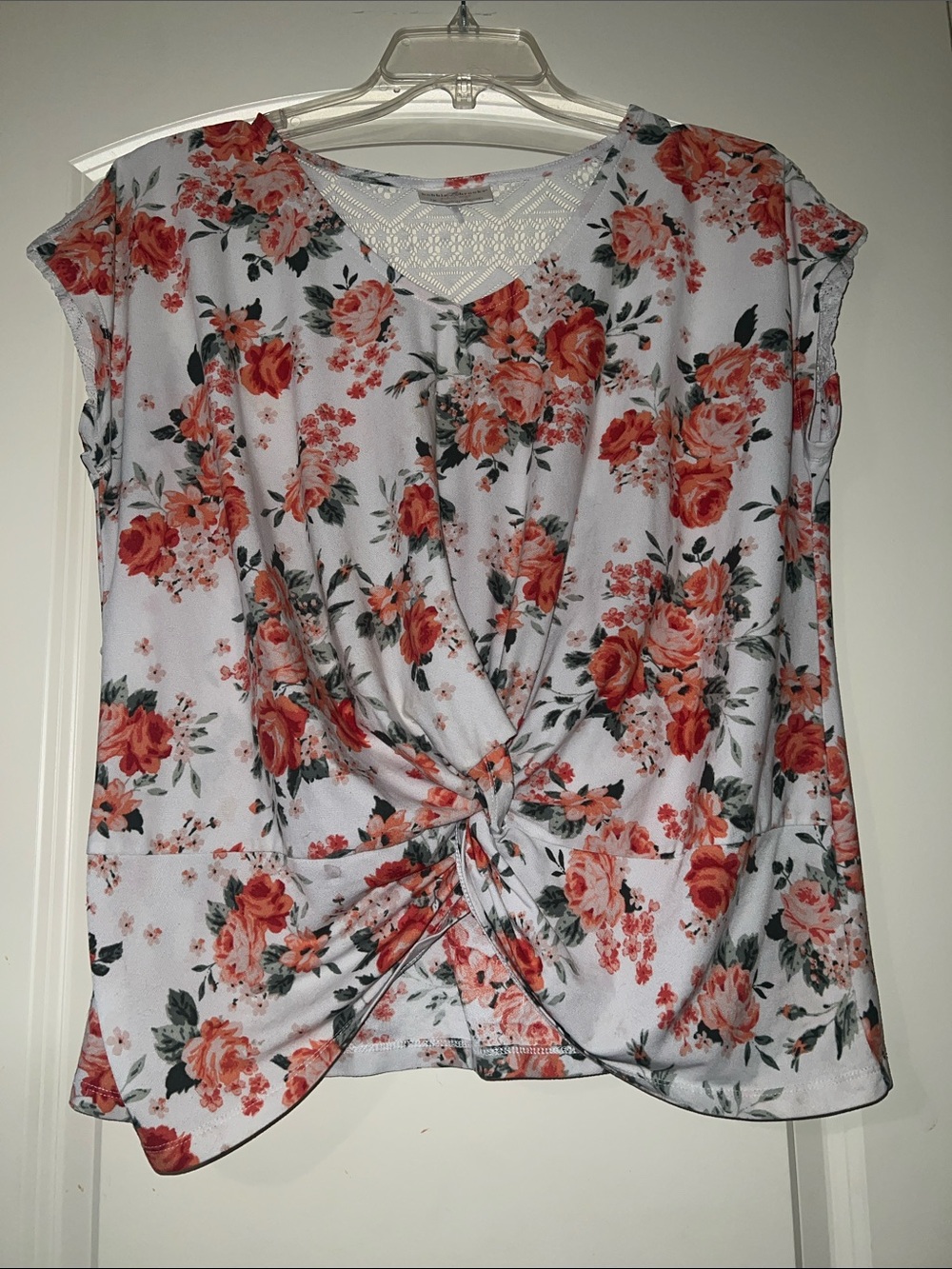 Bobbie Brooks White Floral Twist-Front Top with Coral Roses